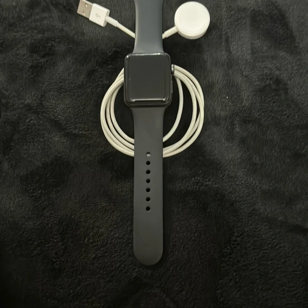 Apple Watch Series 3 42mm watch